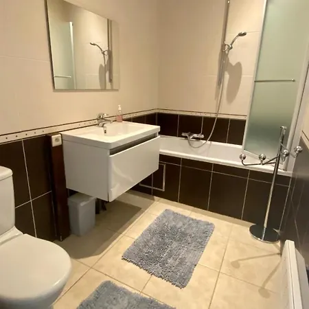 Deluxe With Shared Pool * Ostende