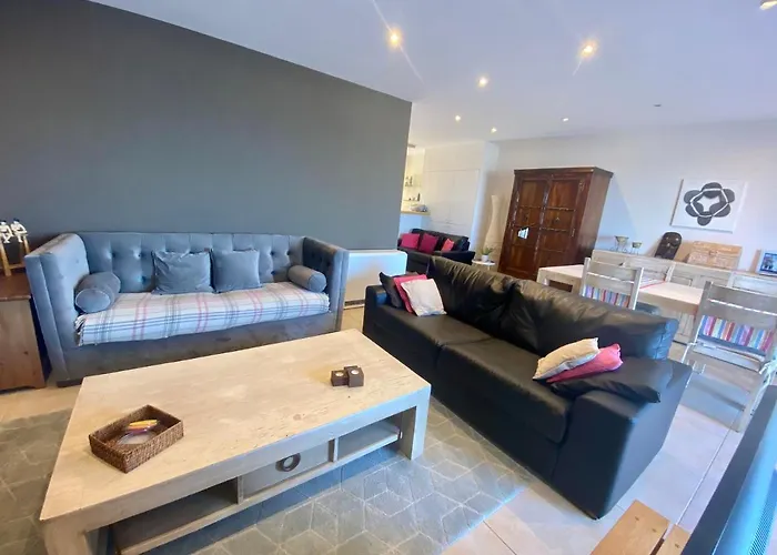 Deluxe With Shared Pool * 奥斯滕德