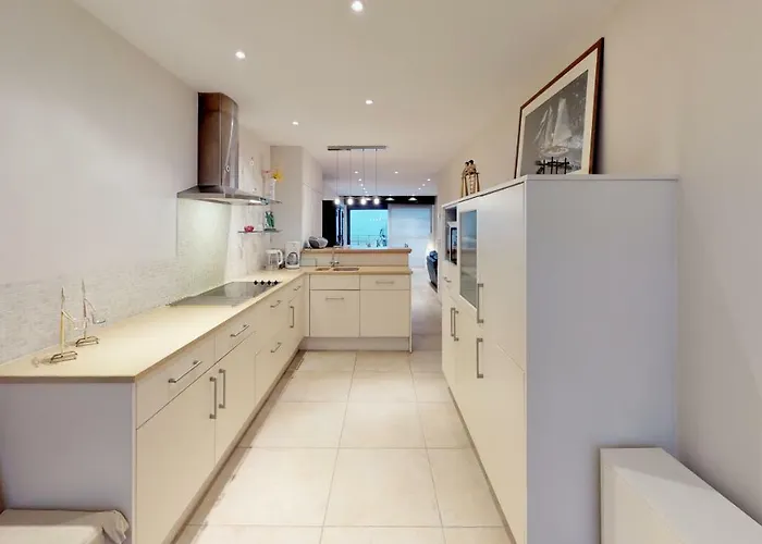 公寓 Deluxe With Shared Pool 奥斯滕德